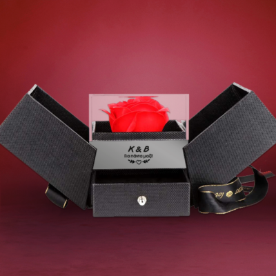 Κουτί με Τριαντάφυλλο, με αρχικά & θήκη