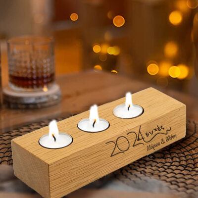 Ξύλινο Κηροπήγιο με 3 ρεσώ, Γιορτινό με χάραξη Ευχές