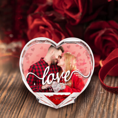 Με αιωρούμενες καρδούλες, Γκλίτερ