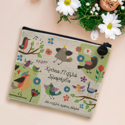 Πορτοφολάκι με σκίτσα, Ονόματα για Γυναίκα