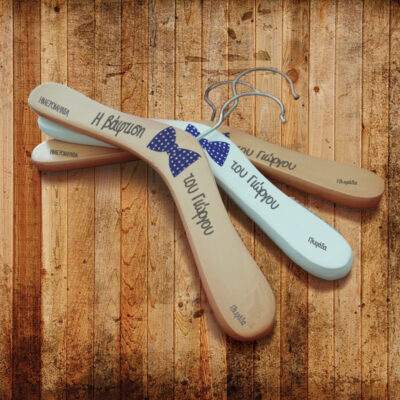 3 τμχ. Ξύλινες Κρεμάστρες Παιδικές με παπιγιόν, Ημερομηνία, Όνομα